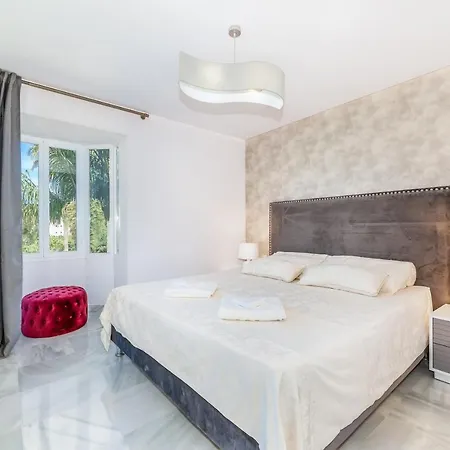 Luxury Townhouse Golden Mile Марбелья